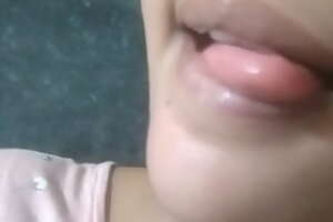 Lisa's Juicy Lips